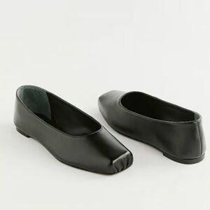 Reformation Mikayla Black Leather Flats